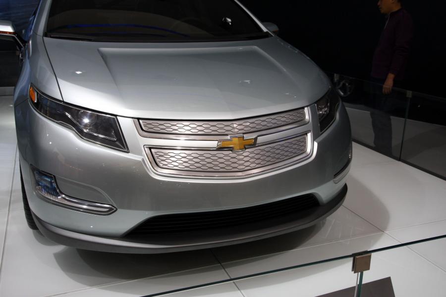  Chevrolet Volt 2011 года  (фото 187 из 356)